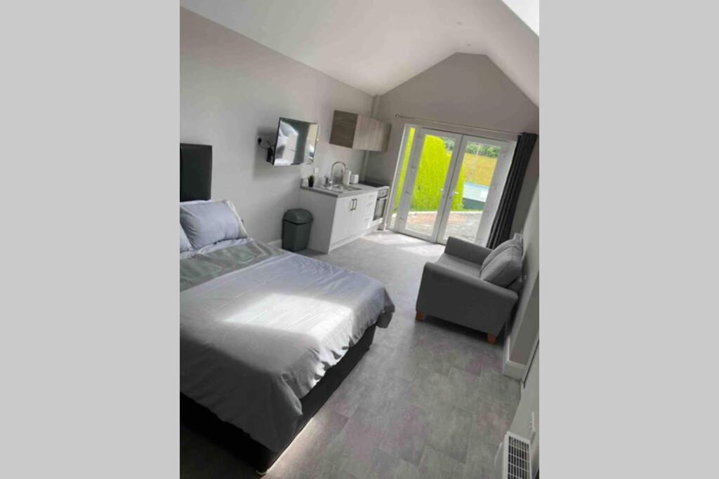 The Forest Chalet - Stunning Studio Apartment Ballycastle Luaran gambar